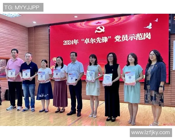 与黄秀英的深度对话:回顾她的足球生涯与心路历程 与黄秀英的深度对话:回顾她的足球生涯与心路历程