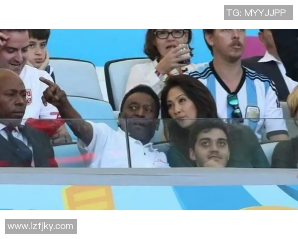 足球明星与中国粉丝的深厚情谊与互动体验探讨 足球明星与中国粉丝的深厚情谊与互动体验探讨